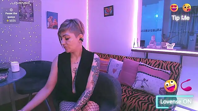 Snapshot of Maria_fernandaxxx_ chatting on October 24, 2025, 5:48 am Maria fernandaxxx online show from October 24, 2025, 5:48 am