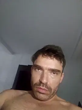 StupidCliff7 online show from September 30, 2025, 1:49 pm