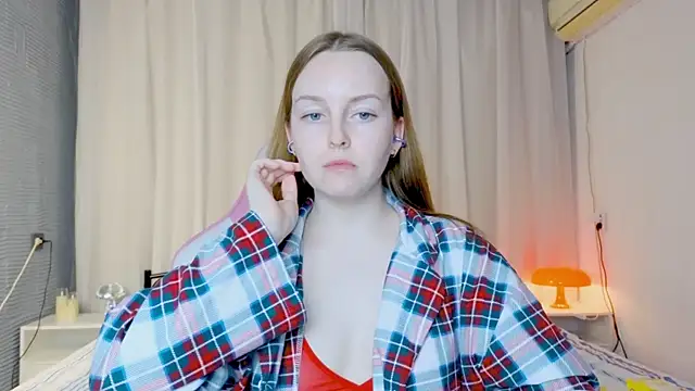 Wild  flowers online show from October 19, 2025, 5:35 pm