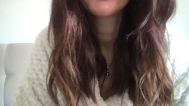 paolajonez online show from October 23, 2025, 12:15 pm