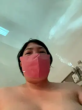 Hachi Sweetbabie  online show from September 23, 2025, 5:32 am