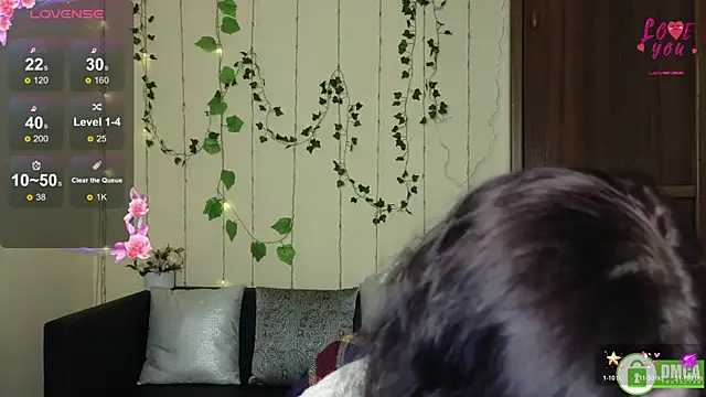 Muse kitty jenia online show from October 21, 2025, 5:30 am