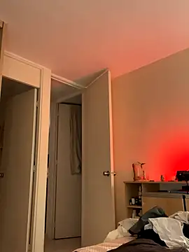 juanasnz99 online show from October 4, 2025, 12:41 am