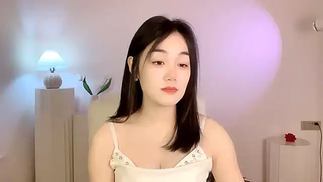 cloud8822 online show from January 7, 2025, 2:19 pm