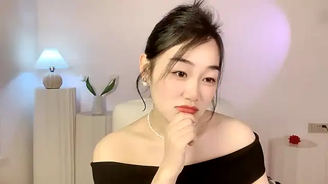 cloud8822 online show from March 15, 2025, 2:01 pm