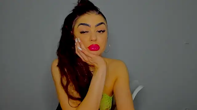 aishahottie online show from January 4, 2025, 3:18 am