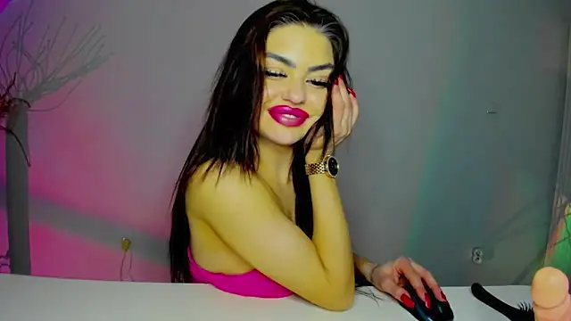 aishahottie online show from March 11, 2025, 8:42 pm