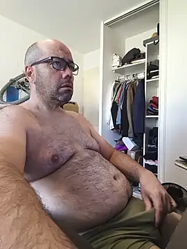 Snapshot of veryverybigdick45 chatting on June 18, 2026, 9:09 am veryverybigdick45 online show from June 18, 2026, 9:09 am
