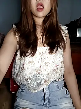 Girl20sexy online show from October 16, 2025, 5:03 pm