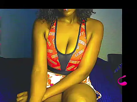 Snapshot of lilylovexx chatting on May 22, 2026, 3:24 am lilylovexx online show from May 22, 2026, 3:24 am