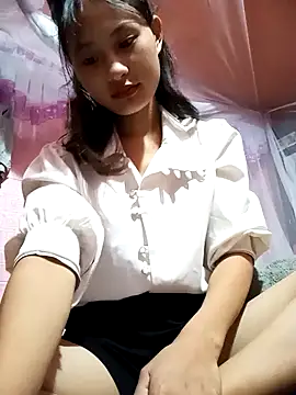 trieungoclnt online show from October 21, 2025, 4:24 am