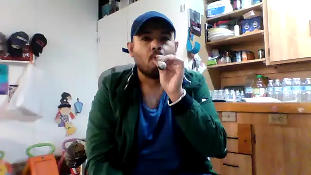 Snapshot of JooveyRose chatting on March 5, 2025, 7:16 am JooveyRose online show from March 5, 2025, 7:16 am
