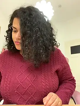 Curvydesifromgermany online show from October 10, 2025, 12:37 pm