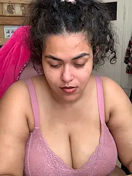 Curvydesifromgermany online show from June 26, 2026, 9:03 am