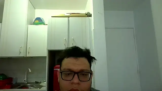 chubbyboy2431 online show from September 13, 2025, 6:13 am