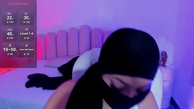 Haanna   online show from February 15, 2025, 10:42 pm