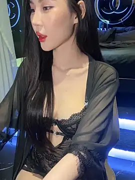 Almiraa68 online show from January 3, 2025, 5:10 pm