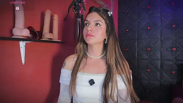 annavi  online show from March 27, 2026, 7:02 pm