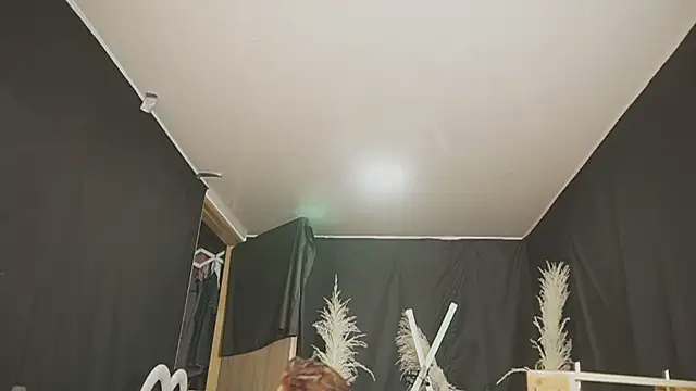 angelacianuro  online show from October 11, 2025, 3:28 am