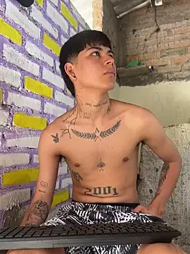 Lukas strong online show from November 30, 2025, 3:16 pm