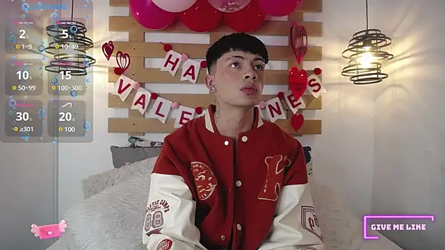 Steev Novoa online show from February 11, 2025, 5:07 pm