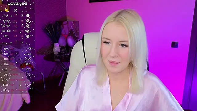 Selenatrend online show from November 26, 2025, 6:14 am