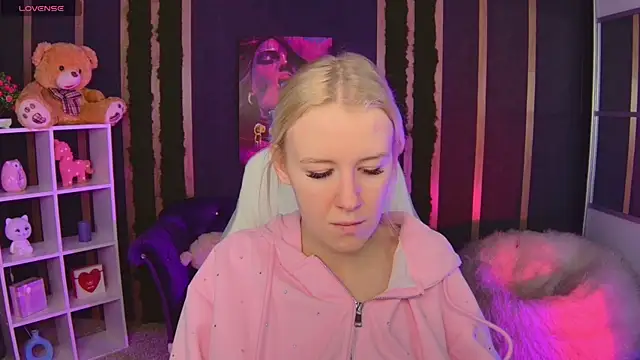 Selenatrend online show from February 25, 2026, 12:04 pm