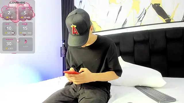 Dei v 48 online show from December 8, 2024, 7:43 pm