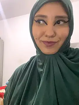 hannahayat online show from September 18, 2025, 1:18 am