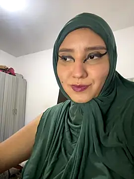 hannahayat online show from September 29, 2025, 8:57 pm