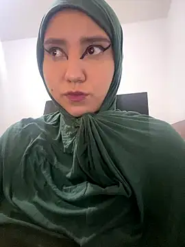 hannahayat online show from January 11, 2026, 2:22 pm