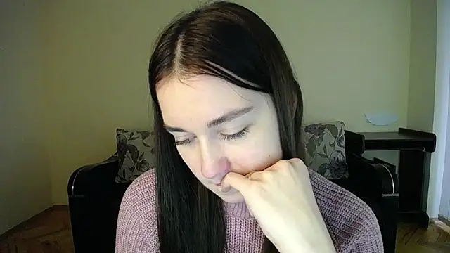Pretty shy online show from December 9, 2024, 12:51 pm