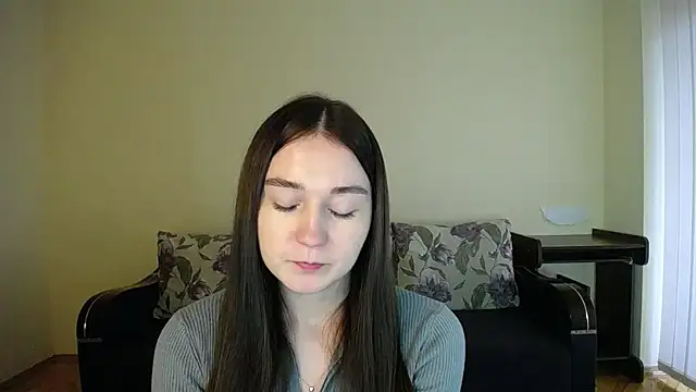 Pretty shy online show from December 10, 2024, 12:27 pm