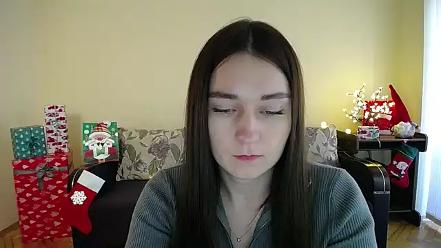 Pretty shy online show from December 18, 2024, 12:07 pm