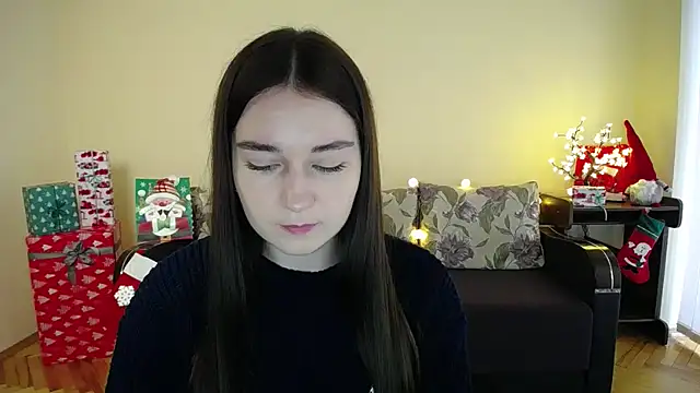 Pretty shy online show from December 24, 2024, 9:17 am