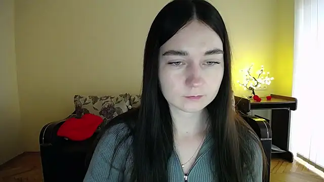 Pretty shy online show from December 5, 2025, 9:40 am