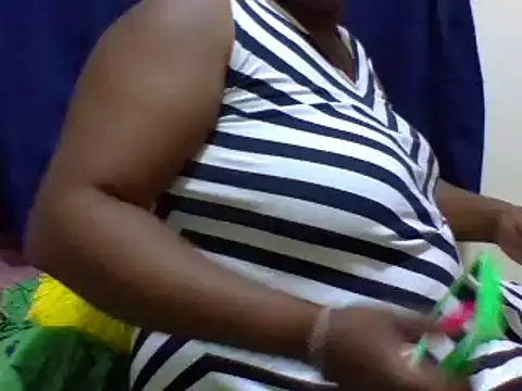 zoey10 online show from February 27, 2025, 7:34 am