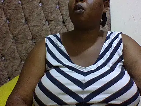 zoey10 online show from March 24, 2026, 7:19 pm