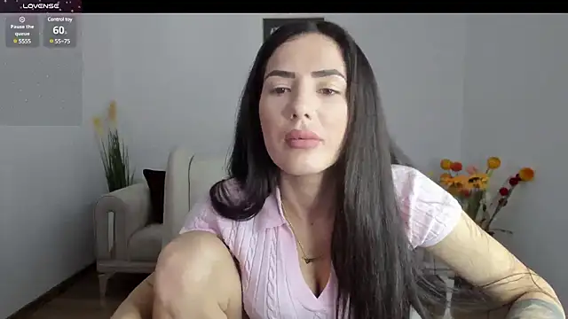 Emmapmg online show from March 10, 2025, 1:21 pm