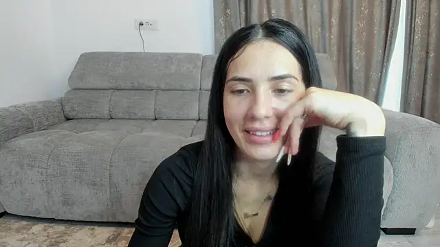 Emmapmg online show from October 1, 2025, 10:32 am