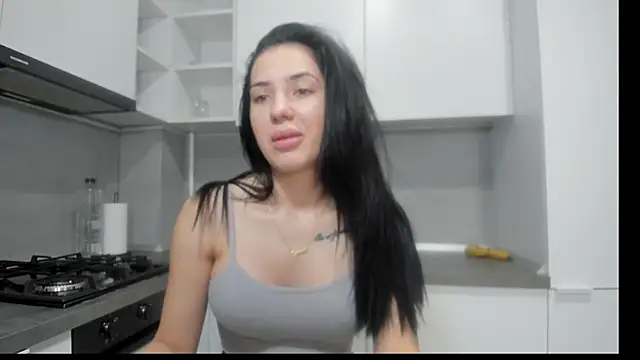 Emmapmg online show from January 15, 2026, 12:10 pm