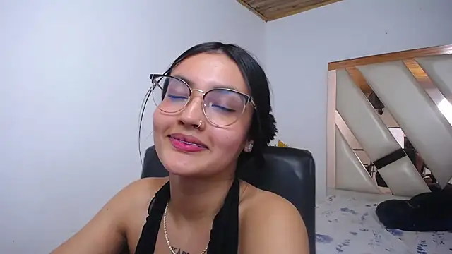 Snapshot of antonella_sweetlittle chatting on January 14, 2025, 6:38 pm antonella sweetlittle online show from January 14, 2025, 6:38 pm