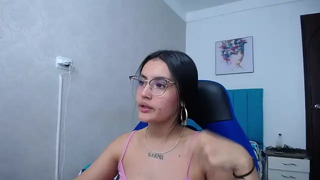 Snapshot of antonella_sweetlittle chatting on January 26, 2025, 6:06 pm antonella sweetlittle online show from January 26, 2025, 6:06 pm