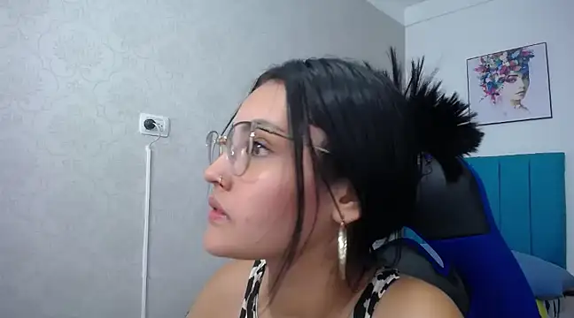 Snapshot of antonella_sweetlittle chatting on February 19, 2025, 6:54 pm antonella sweetlittle online show from February 19, 2025, 6:54 pm