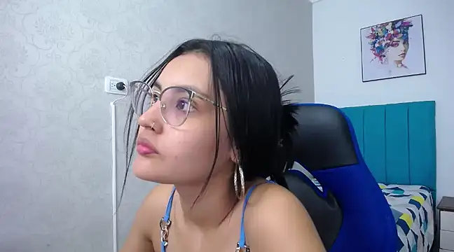 Snapshot of antonella_sweetlittle chatting on February 23, 2025, 12:48 pm antonella sweetlittle online show from February 23, 2025, 12:48 pm