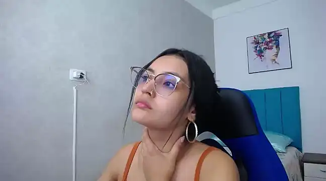 Snapshot of antonella_sweetlittle chatting on February 25, 2025, 12:55 pm antonella sweetlittle online show from February 25, 2025, 12:55 pm