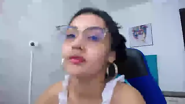 Snapshot of antonella_sweetlittle chatting on February 27, 2025, 12:23 pm antonella sweetlittle online show from February 27, 2025, 12:23 pm