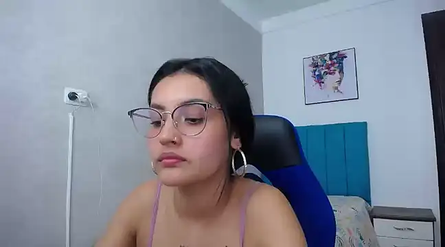 Snapshot of antonella_sweetlittle chatting on February 28, 2025, 6:52 pm antonella sweetlittle online show from February 28, 2025, 6:52 pm