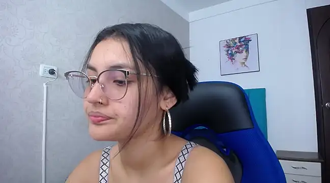 Snapshot of antonella_sweetlittle chatting on March 5, 2025, 12:33 pm antonella sweetlittle online show from March 5, 2025, 12:33 pm