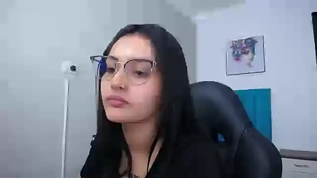 Snapshot of antonella_sweetlittle chatting on March 11, 2025, 12:50 pm antonella sweetlittle online show from March 11, 2025, 12:50 pm